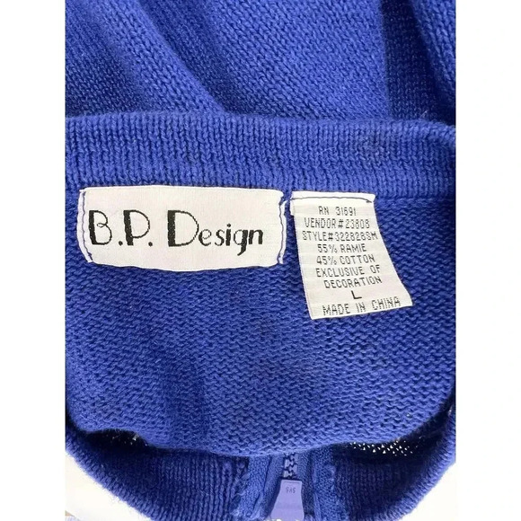 B. P. Design Christmas Holiday Sweater Blue Snowmen Feathers Full Zip Size LARGE - Picture 10 of 14